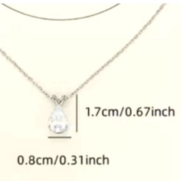 Silver Plated Teardrop Gemstone Zircon Pendant - Picture 3 of 4